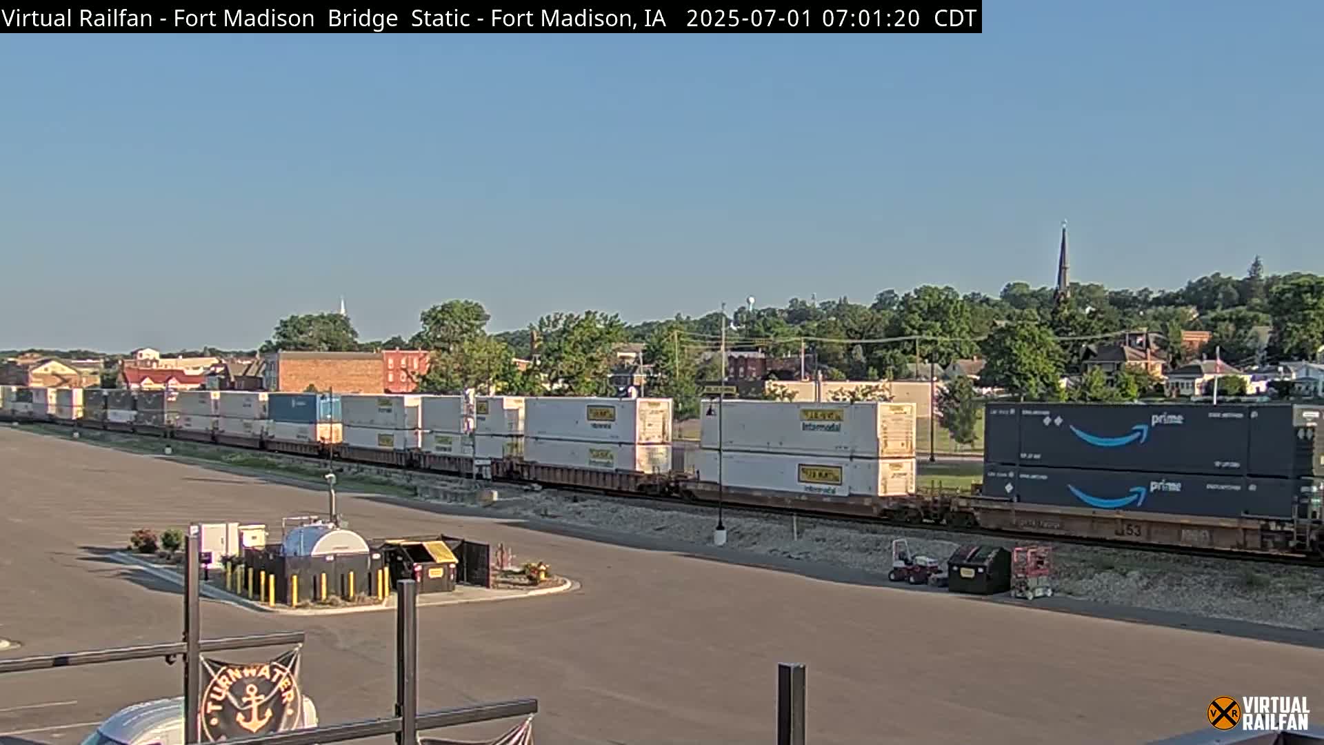 Fort Madison Railroad Crossing Live Cam -  Fort Madison, Lee, Iowa, USA