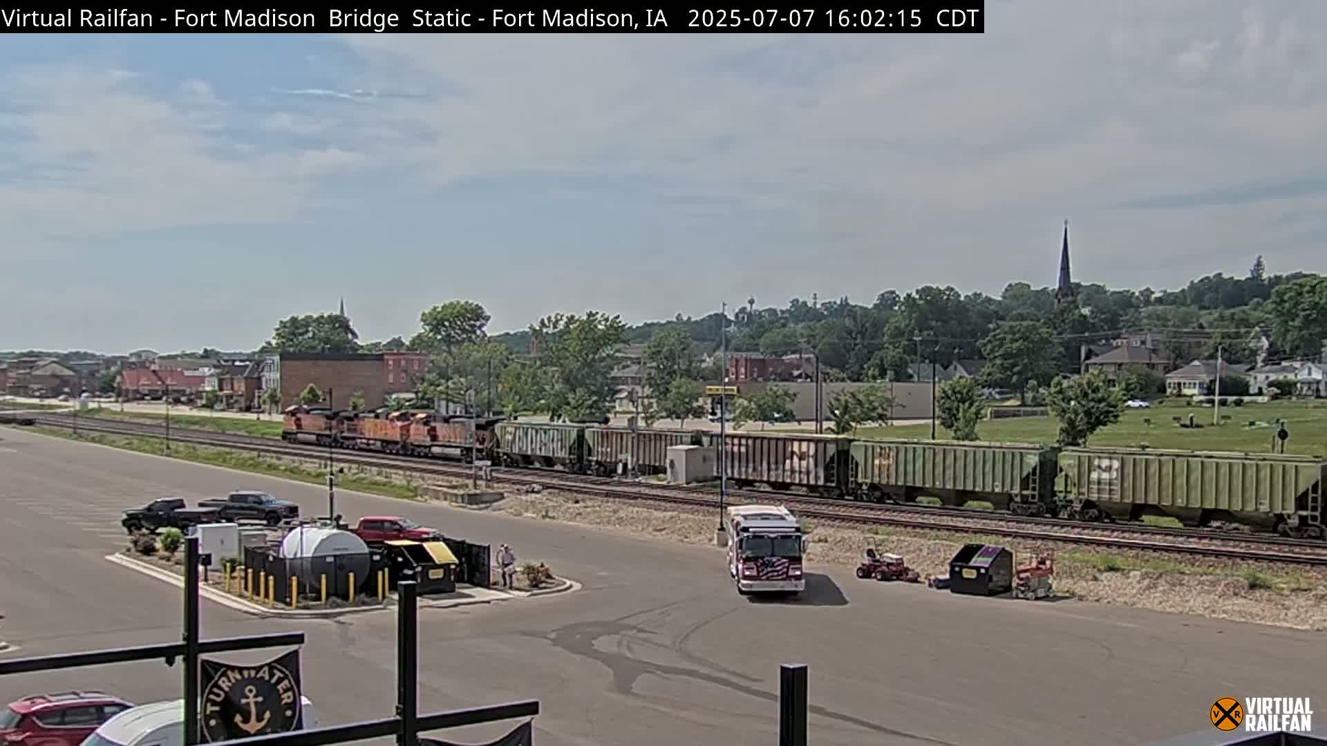 Fort Madison Railroad Crossing Live Cam -  Fort Madison, Lee, Iowa, USA