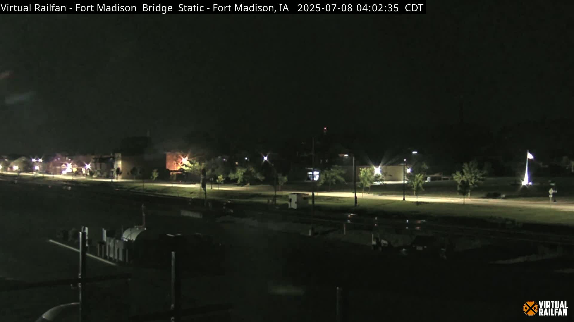 Fort Madison Railroad Crossing Live Cam -  Fort Madison, Lee, Iowa, USA