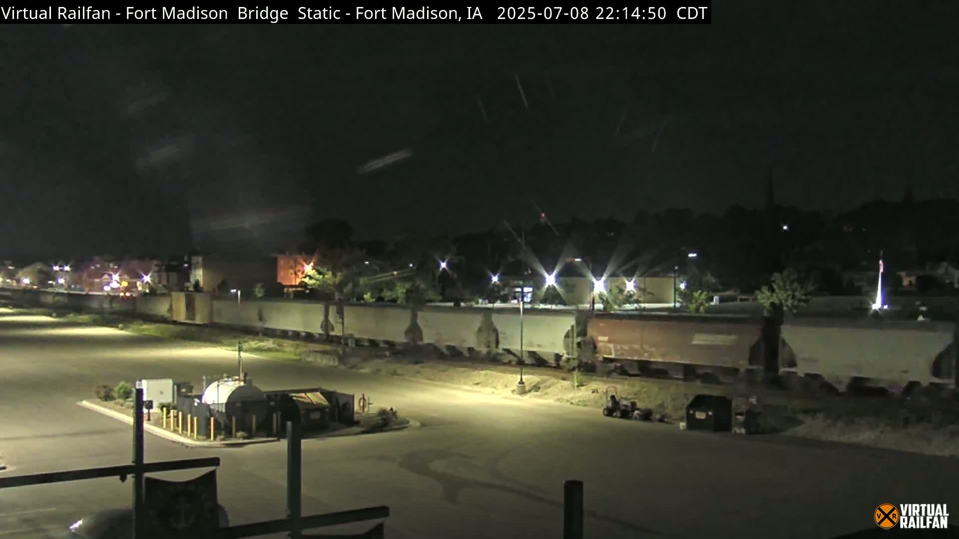 Fort Madison Railroad Crossing Live Cam -  Fort Madison, Lee, Iowa, USA