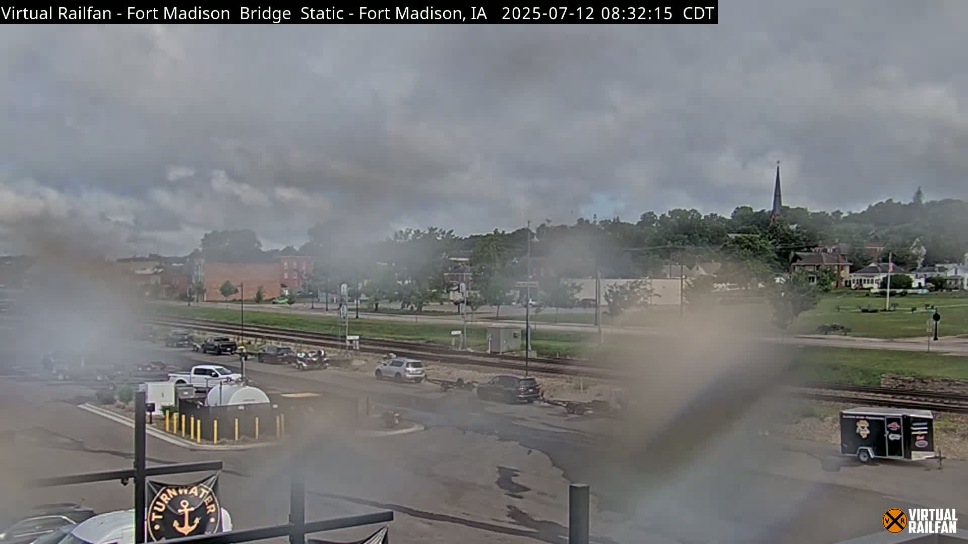 Fort Madison Railroad Crossing Live Cam -  Fort Madison, Lee, Iowa, USA