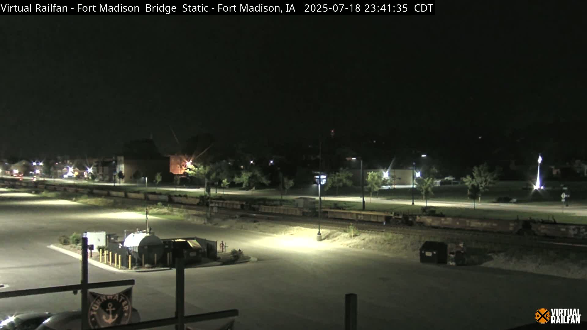 Fort Madison Railroad Crossing Live Cam -  Fort Madison, Lee, Iowa, USA