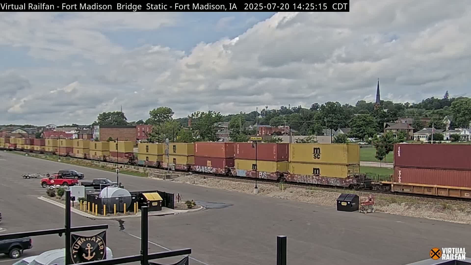 Fort Madison Railroad Crossing Live Cam -  Fort Madison, Lee, Iowa, USA
