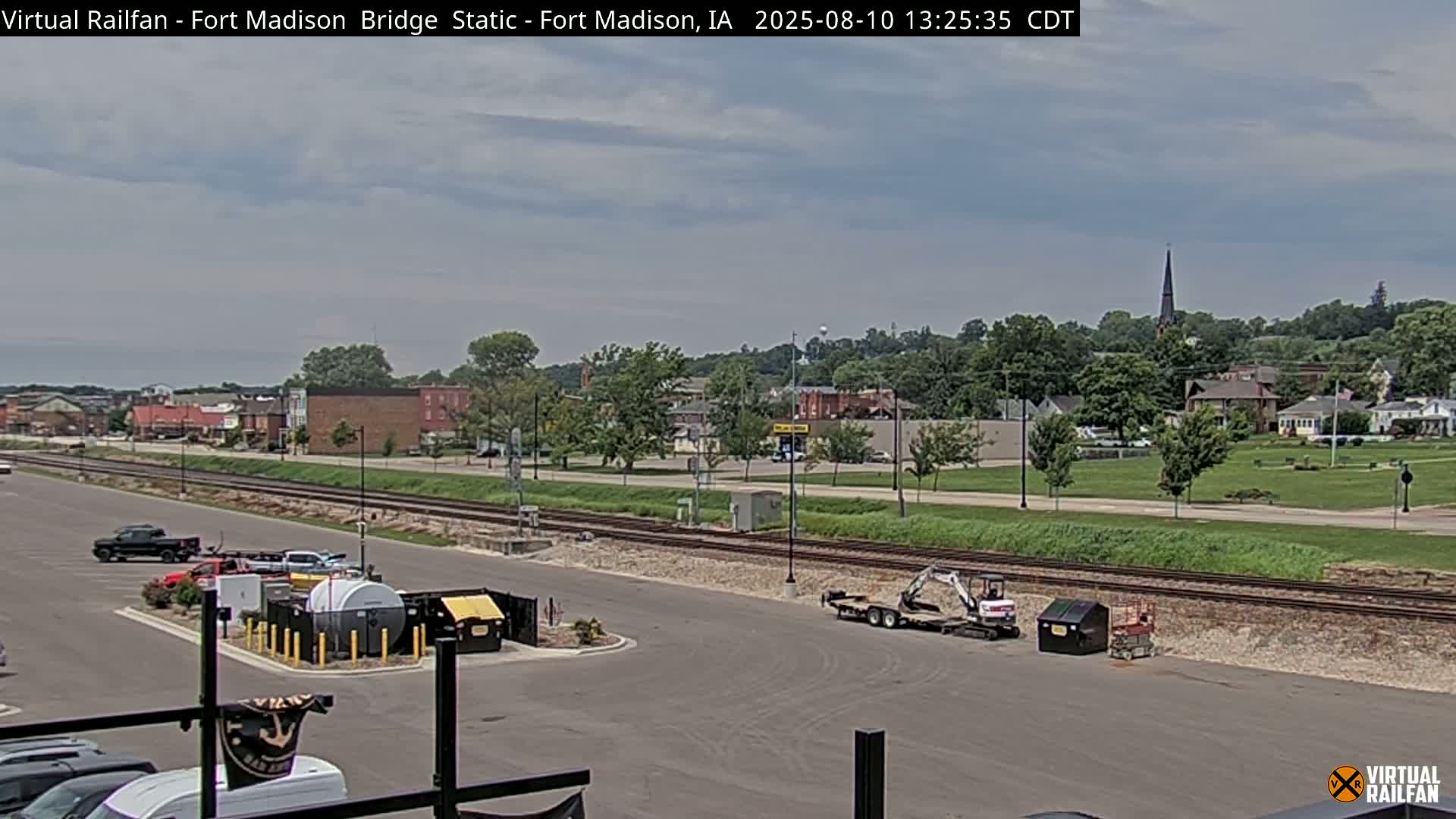 Fort Madison Railroad Crossing Live Cam -  Fort Madison, Lee, Iowa, USA