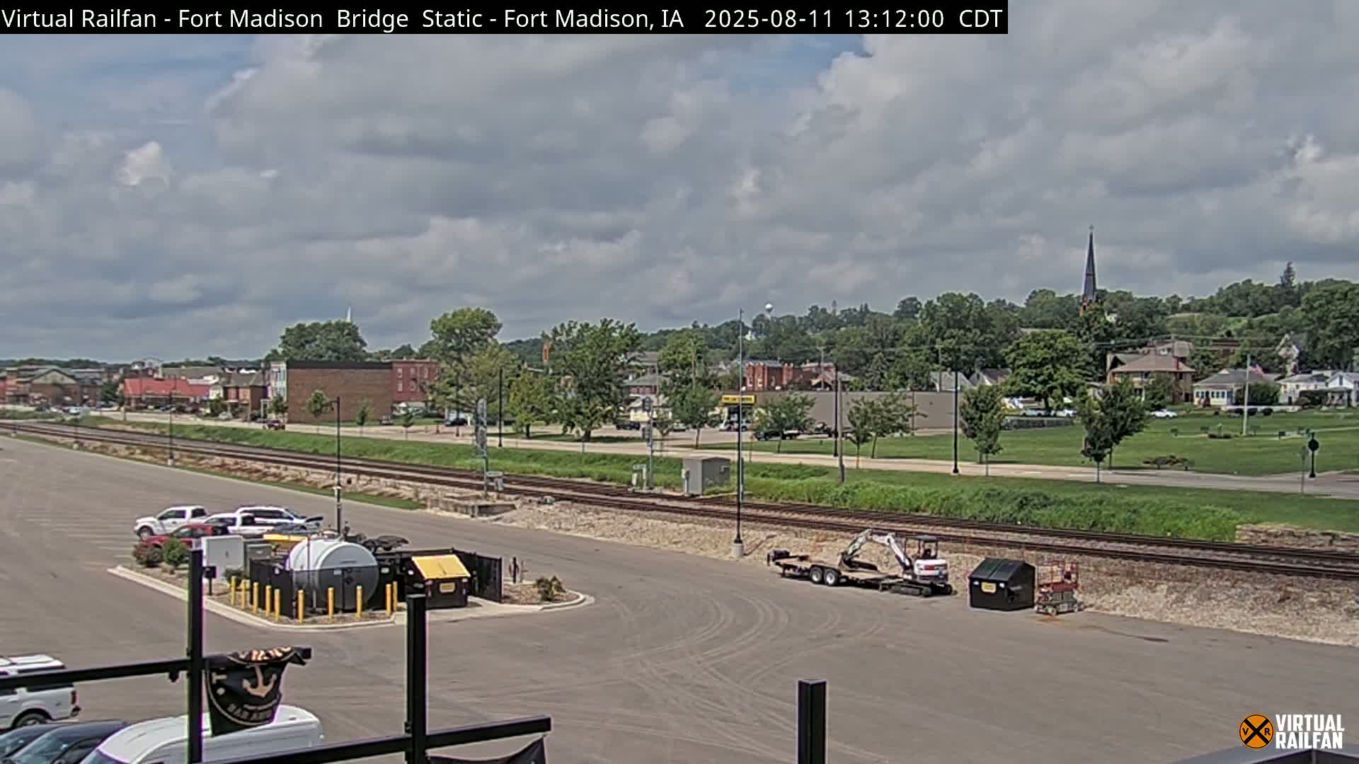 Fort Madison Railroad Crossing Live Cam -  Fort Madison, Lee, Iowa, USA