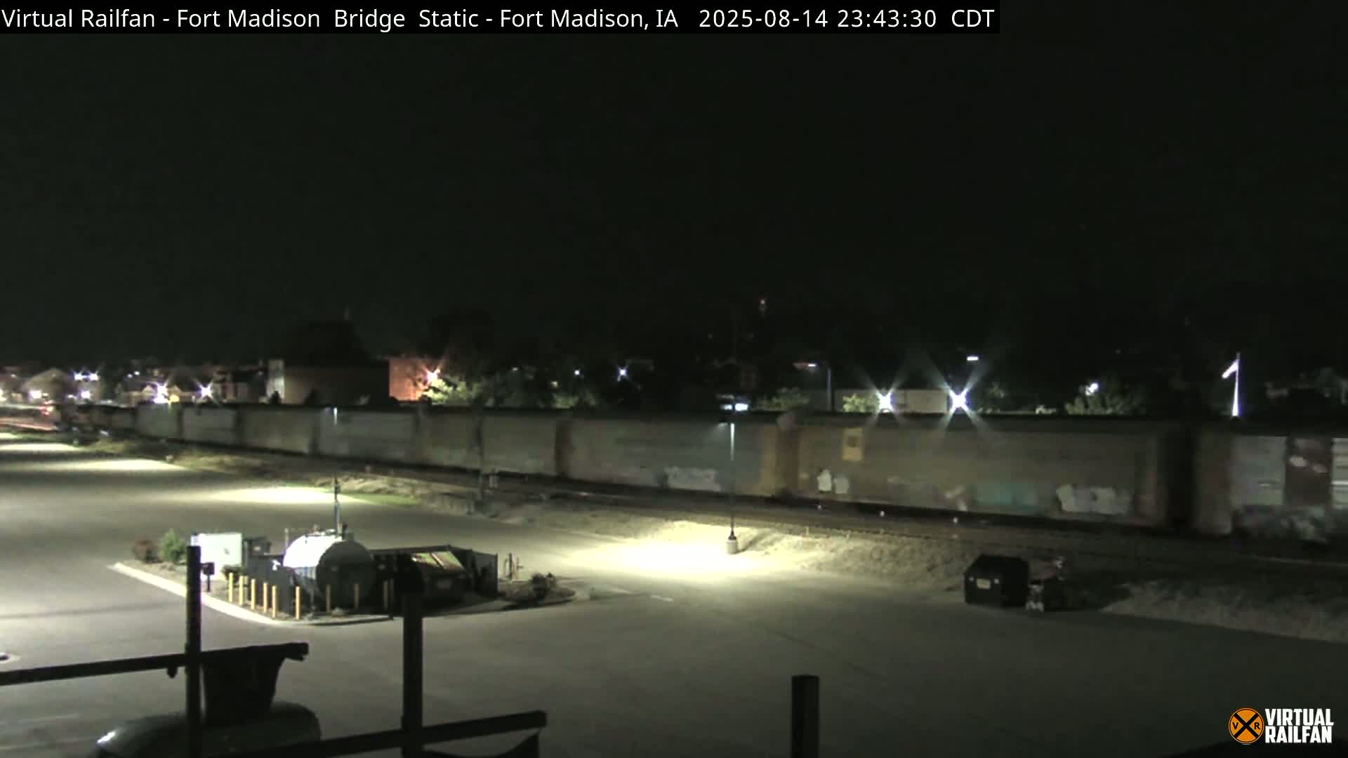 Fort Madison Railroad Crossing Live Cam -  Fort Madison, Lee, Iowa, USA