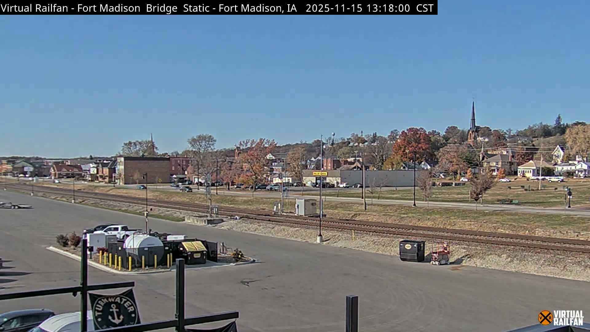 Fort Madison Railroad Crossing Live Cam -  Fort Madison, Lee, Iowa, USA