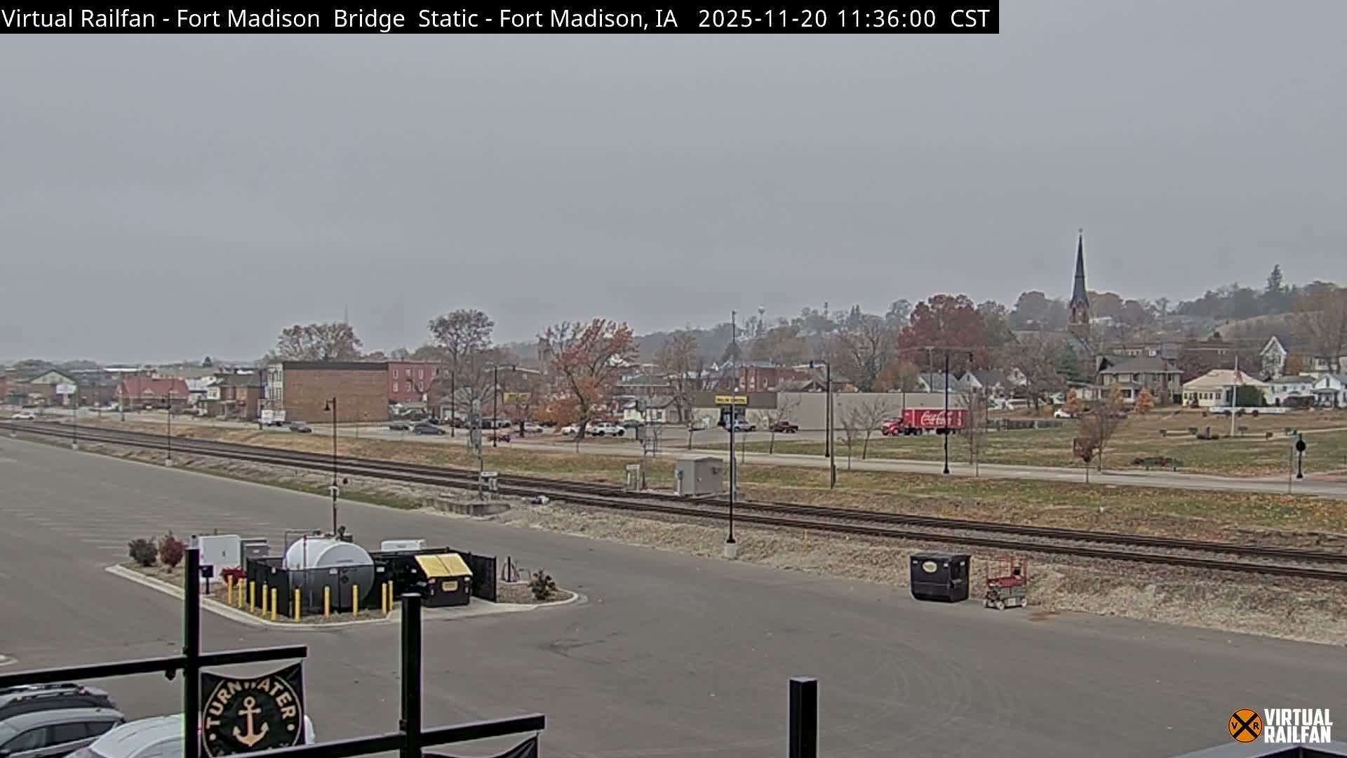 Fort Madison Railroad Crossing Live Cam -  Fort Madison, Lee, Iowa, USA