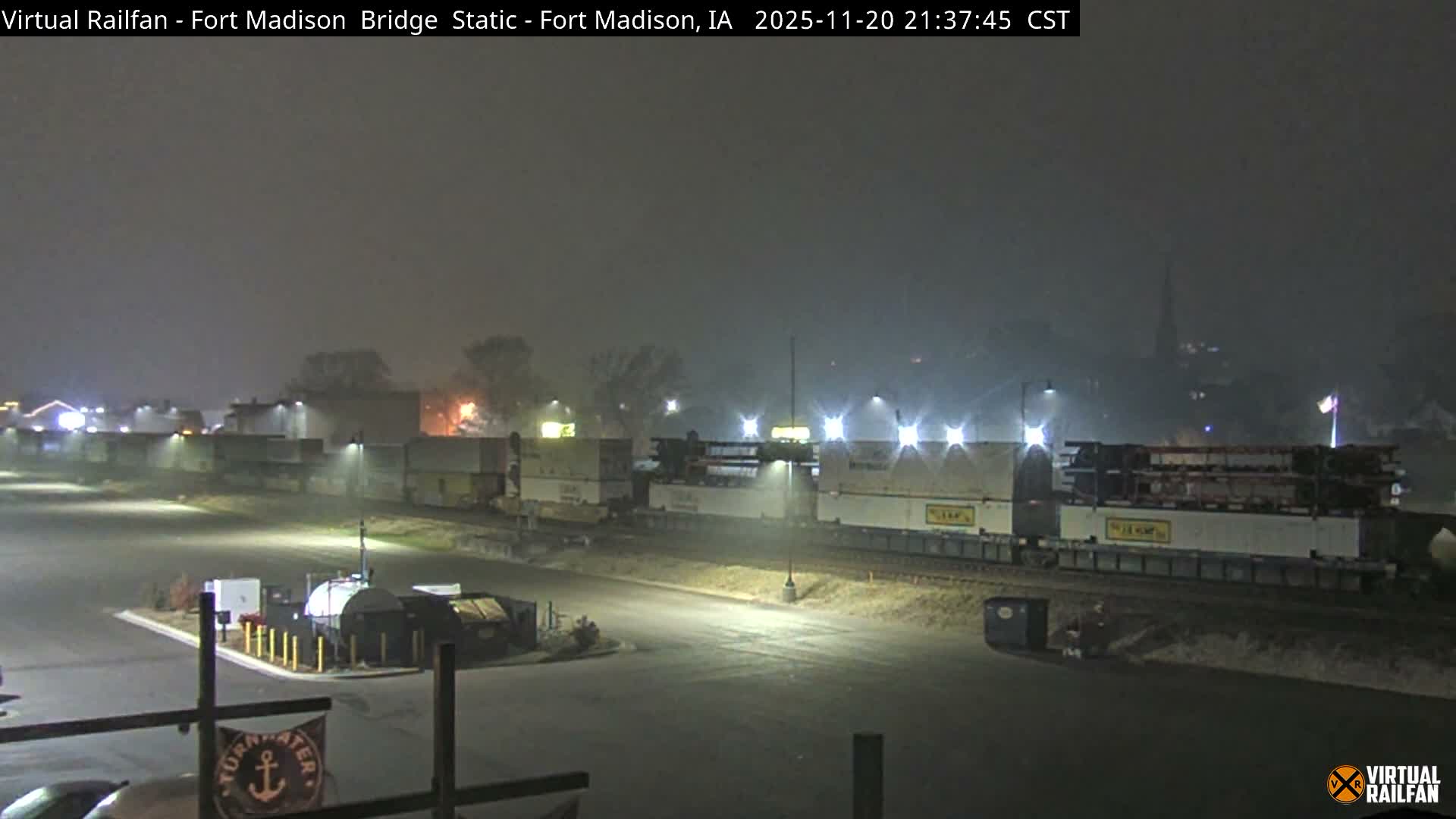 Fort Madison Railroad Crossing Live Cam -  Fort Madison, Lee, Iowa, USA
