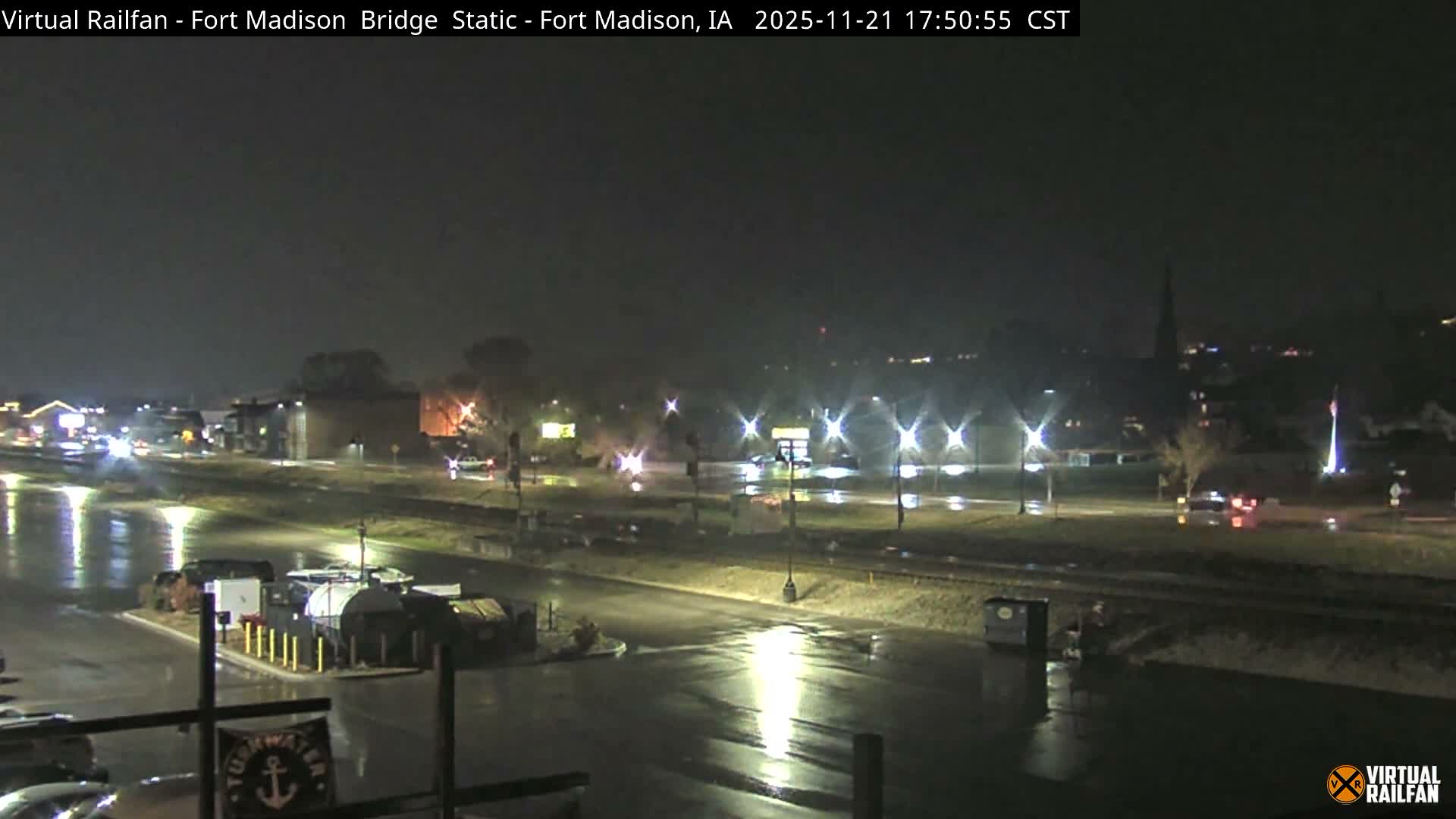 Fort Madison Railroad Crossing Live Cam -  Fort Madison, Lee, Iowa, USA