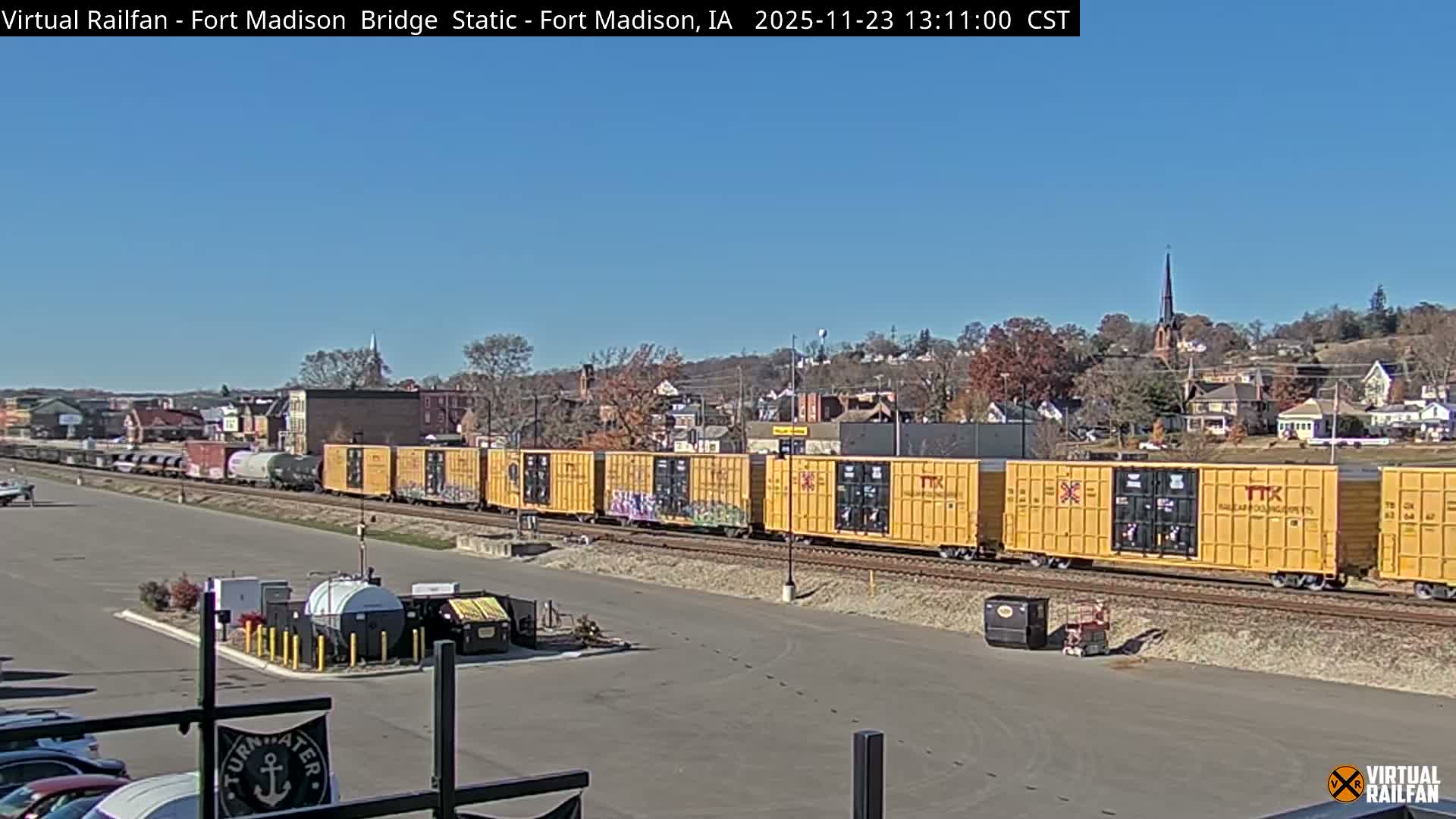 Fort Madison Railroad Crossing Live Cam -  Fort Madison, Lee, Iowa, USA