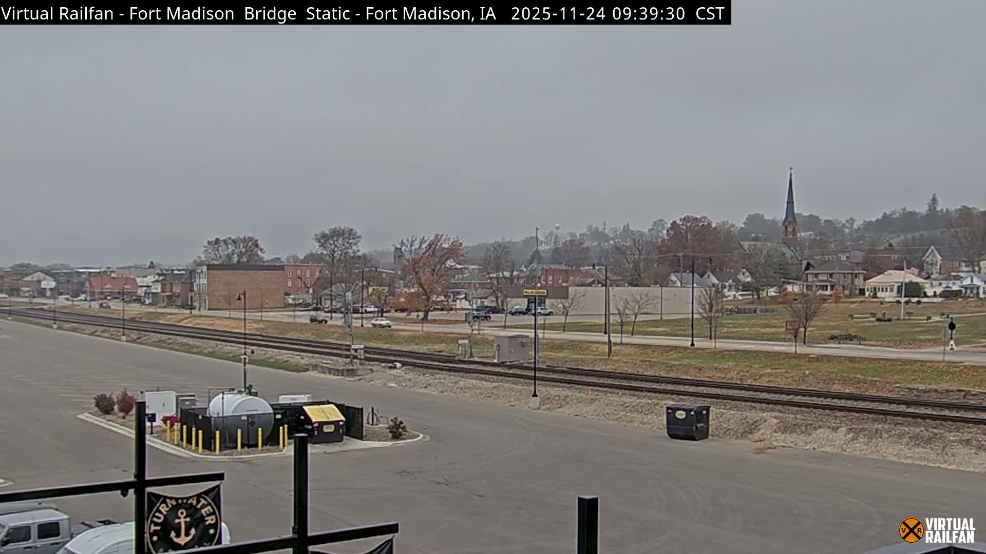 Fort Madison Railroad Crossing Live Cam -  Fort Madison, Lee, Iowa, USA