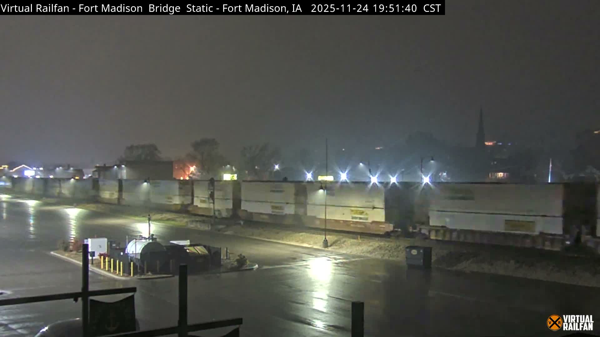 Fort Madison Railroad Crossing Live Cam -  Fort Madison, Lee, Iowa, USA