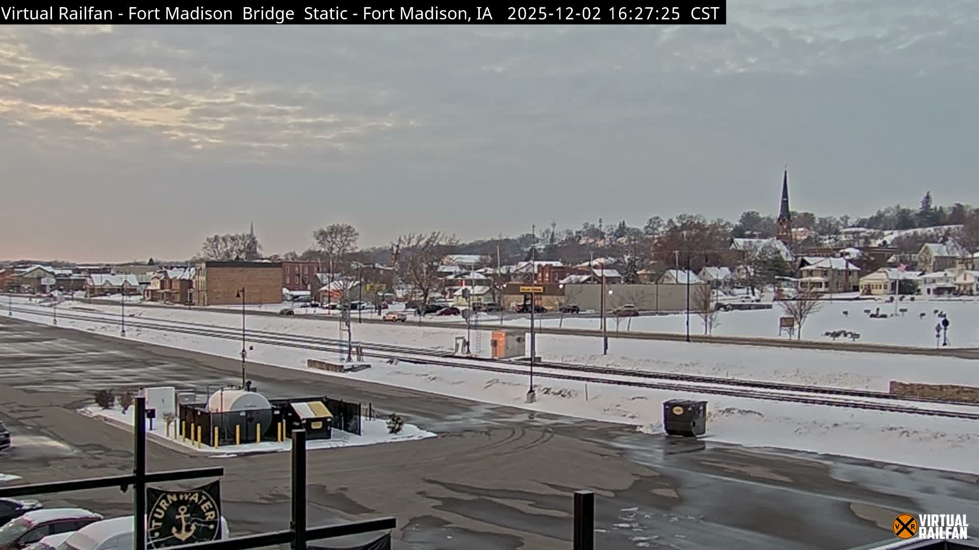 Fort Madison Railroad Crossing Live Cam -  Fort Madison, Lee, Iowa, USA