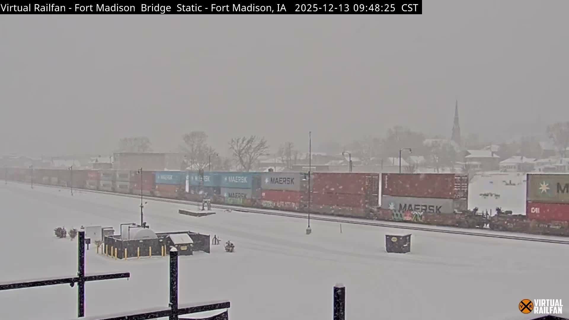 Fort Madison Railroad Crossing Live Cam -  Fort Madison, Lee, Iowa, USA