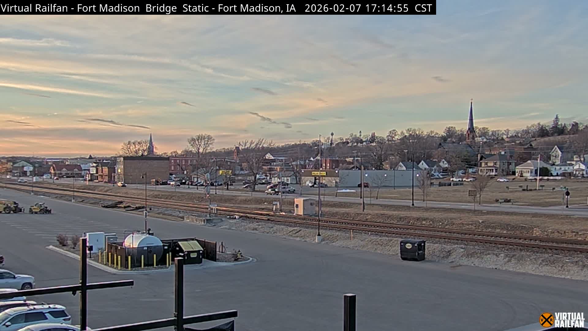Fort Madison Railroad Crossing Live Cam -  Fort Madison, Lee, Iowa, USA