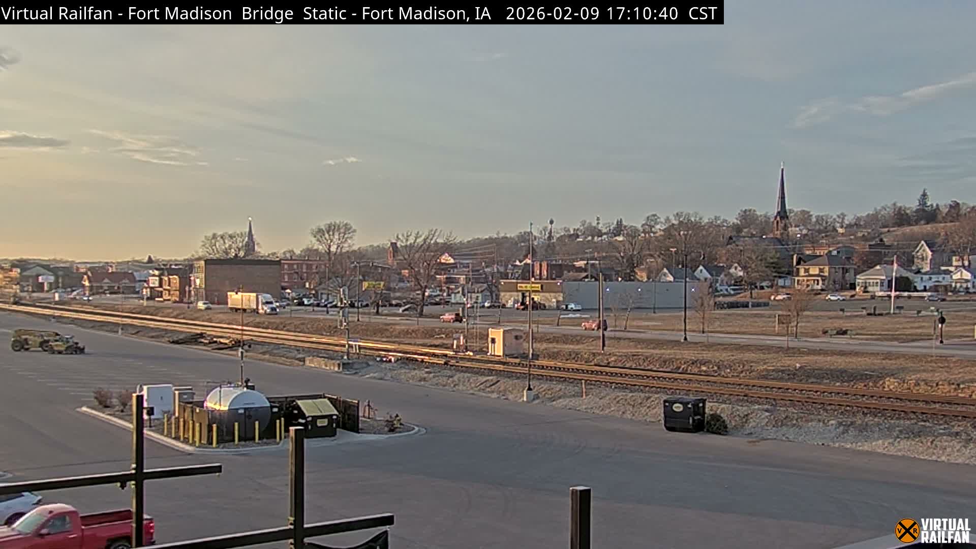 Fort Madison Railroad Crossing Live Cam -  Fort Madison, Lee, Iowa, USA