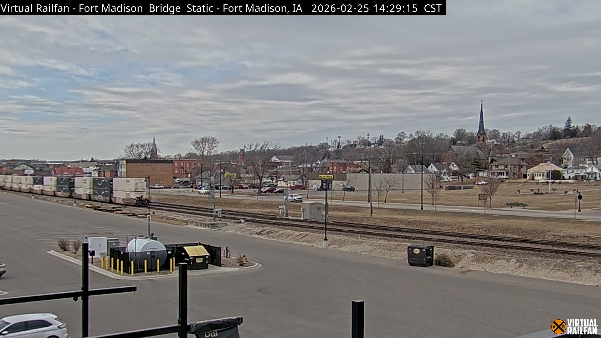 Fort Madison Railroad Crossing Live Cam -  Fort Madison, Lee, Iowa, USA