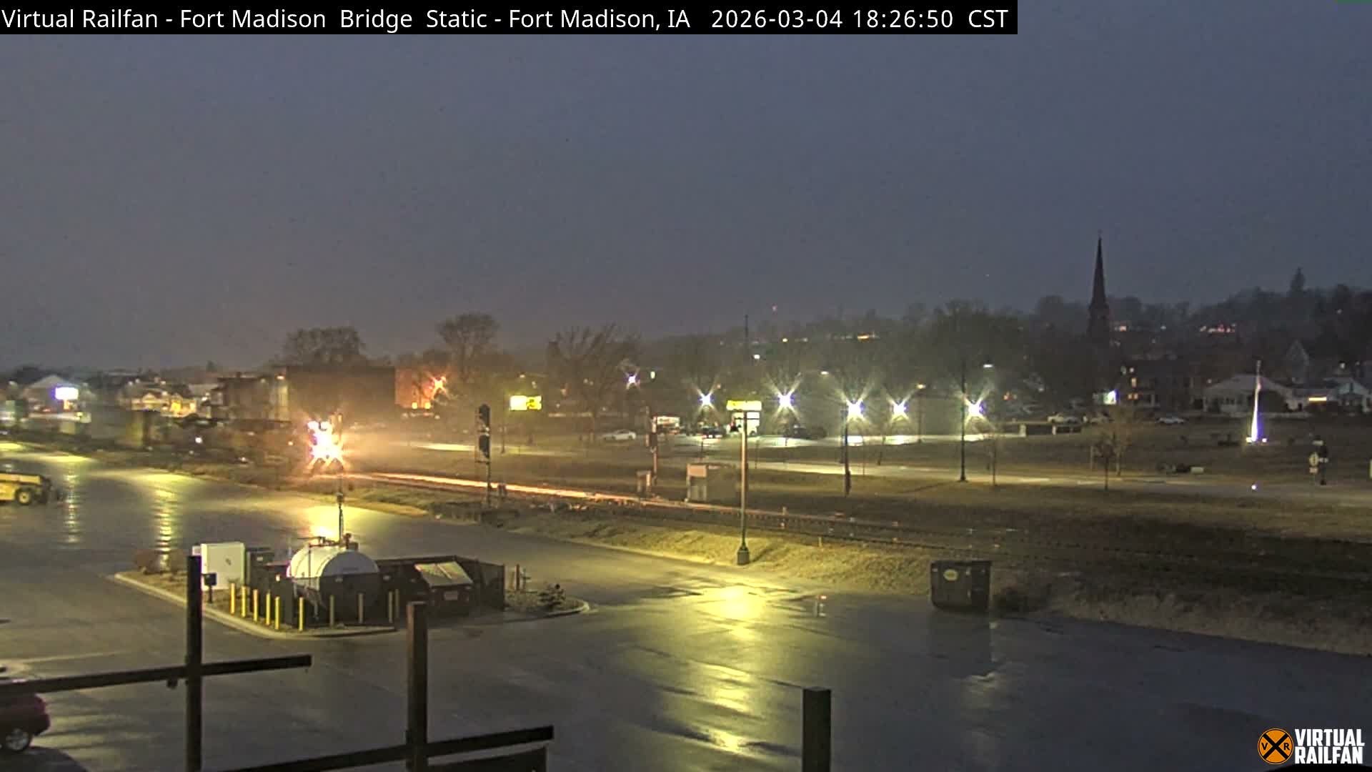 Fort Madison Railroad Crossing Live Cam -  Fort Madison, Lee, Iowa, USA