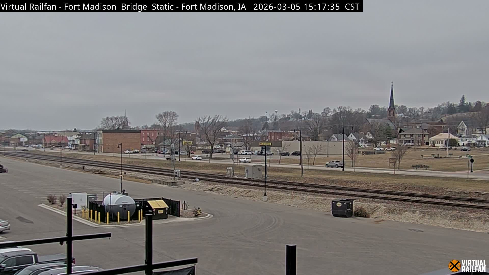 Fort Madison Railroad Crossing Live Cam -  Fort Madison, Lee, Iowa, USA