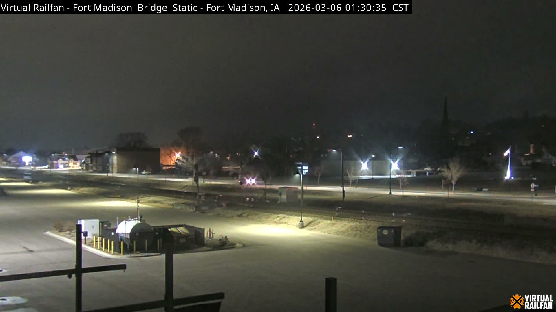 Fort Madison Railroad Crossing Live Cam -  Fort Madison, Lee, Iowa, USA