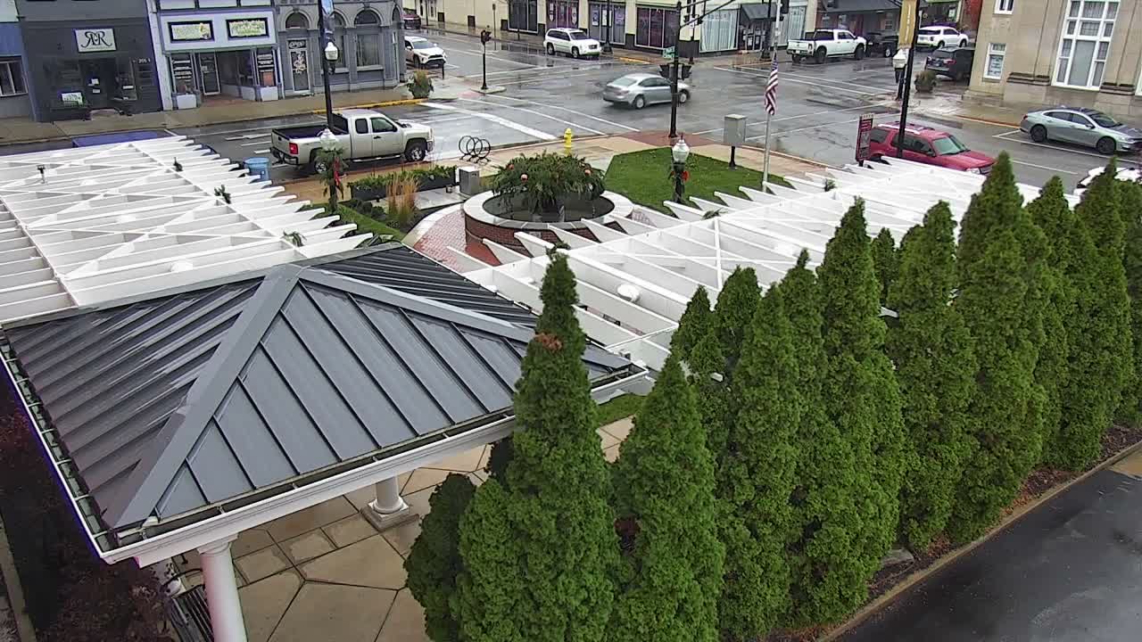 Crawfordsville Marie Canine Plaza Square Live Cam - Crawfordsville, Montgomery, Indiana, USA
