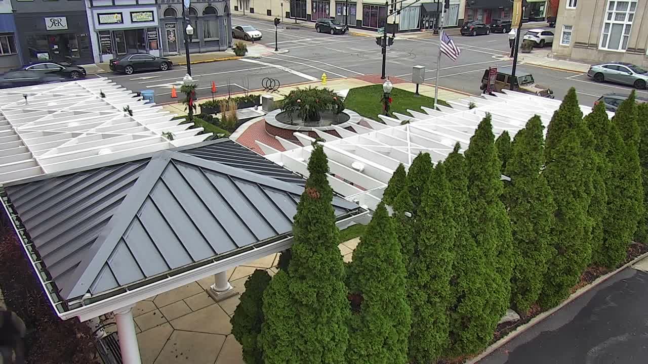 Crawfordsville Marie Canine Plaza Square Live Cam - Crawfordsville, Montgomery, Indiana, USA