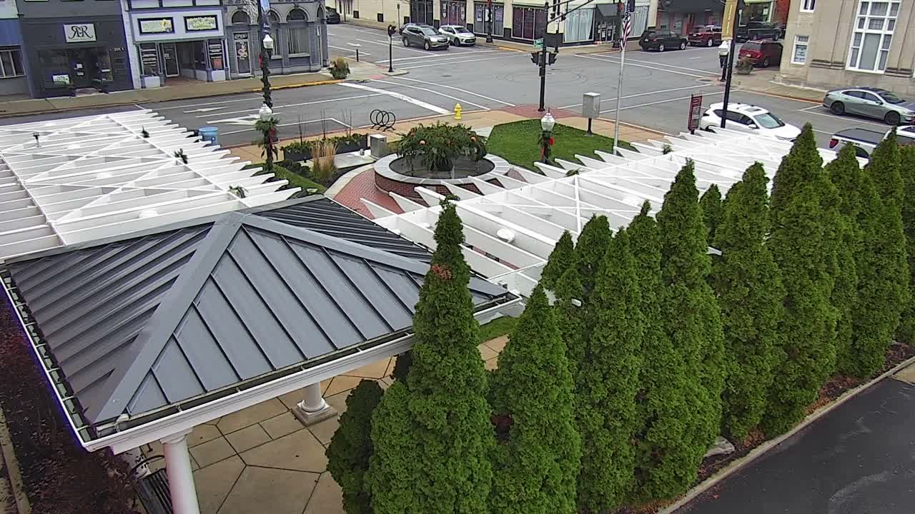 Crawfordsville Marie Canine Plaza Square Live Cam - Crawfordsville, Montgomery, Indiana, USA