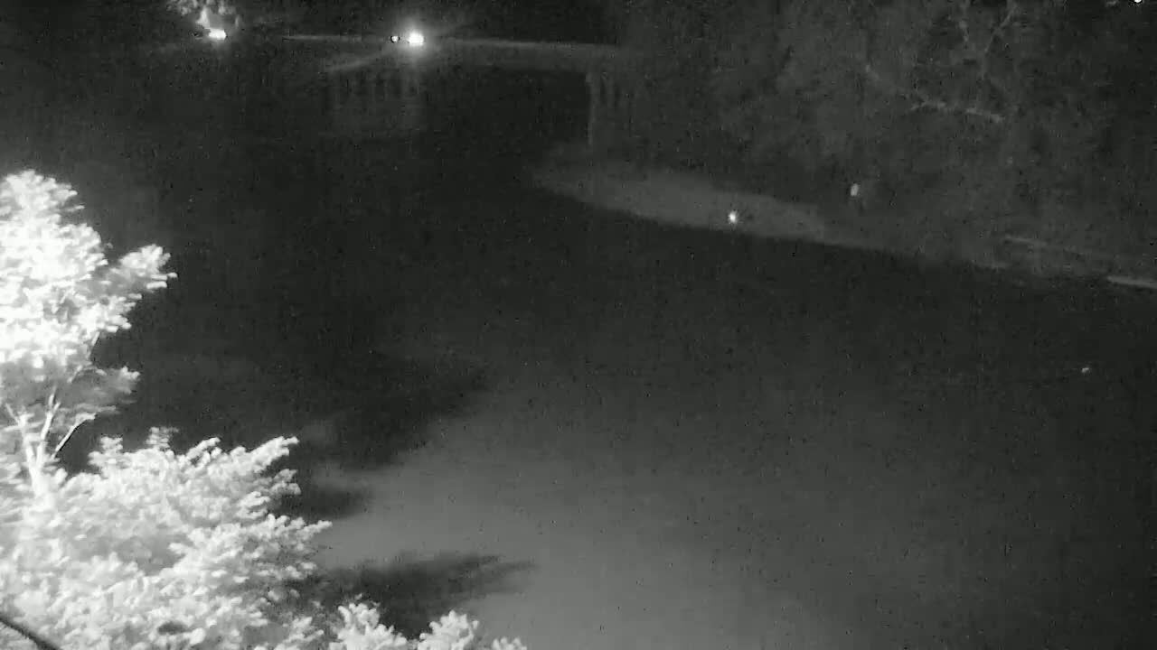 Crawfordsville Sugar Creek Live Cam - Crawfordsville, Montgomery, Indiana, USA