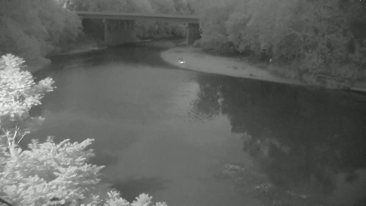 Crawfordsville Sugar Creek Live Cam - Crawfordsville, Montgomery, Indiana, USA