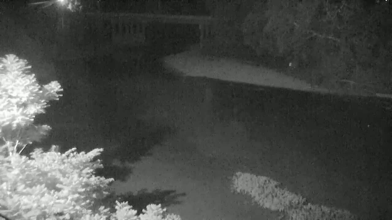 Crawfordsville Sugar Creek Live Cam - Crawfordsville, Montgomery, Indiana, USA