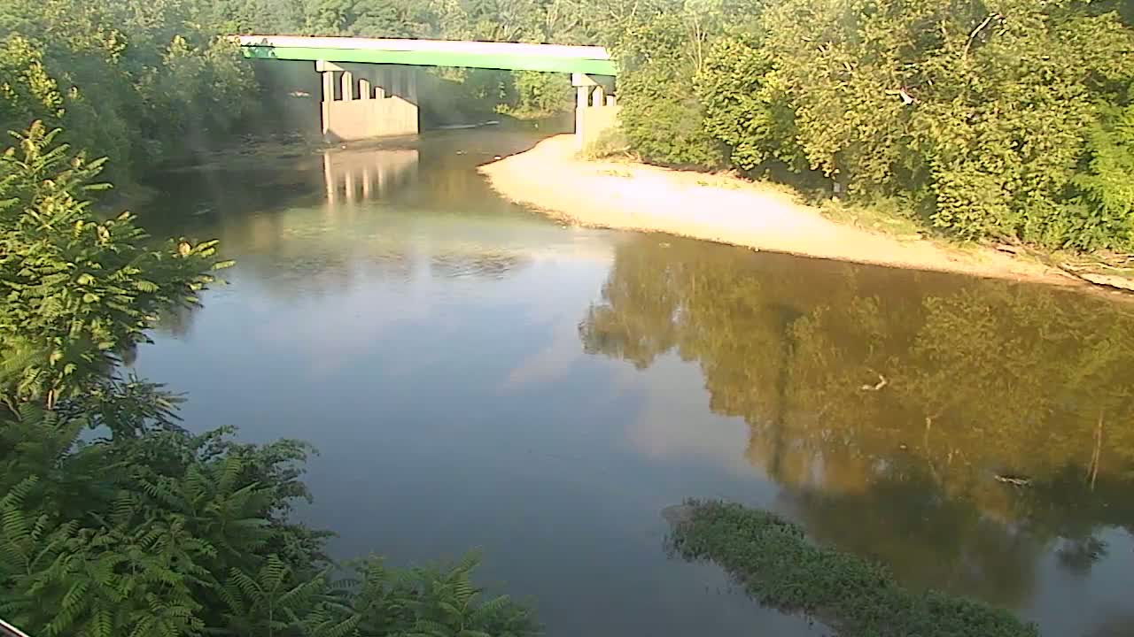 Crawfordsville Sugar Creek Live Cam - Crawfordsville, Montgomery, Indiana, USA