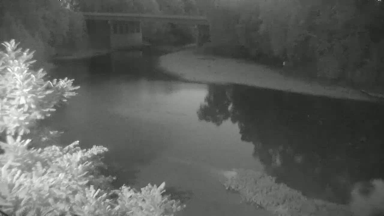 Crawfordsville Sugar Creek Live Cam - Crawfordsville, Montgomery, Indiana, USA