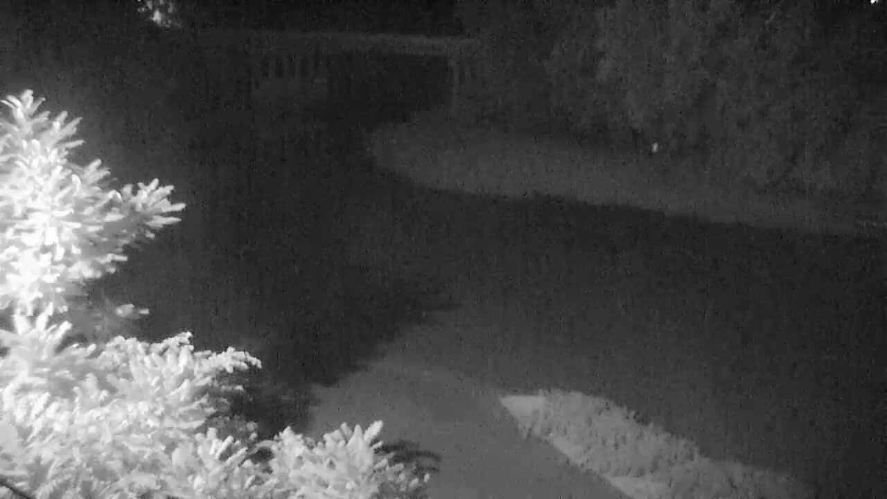 Crawfordsville Sugar Creek Live Cam - Crawfordsville, Montgomery, Indiana, USA