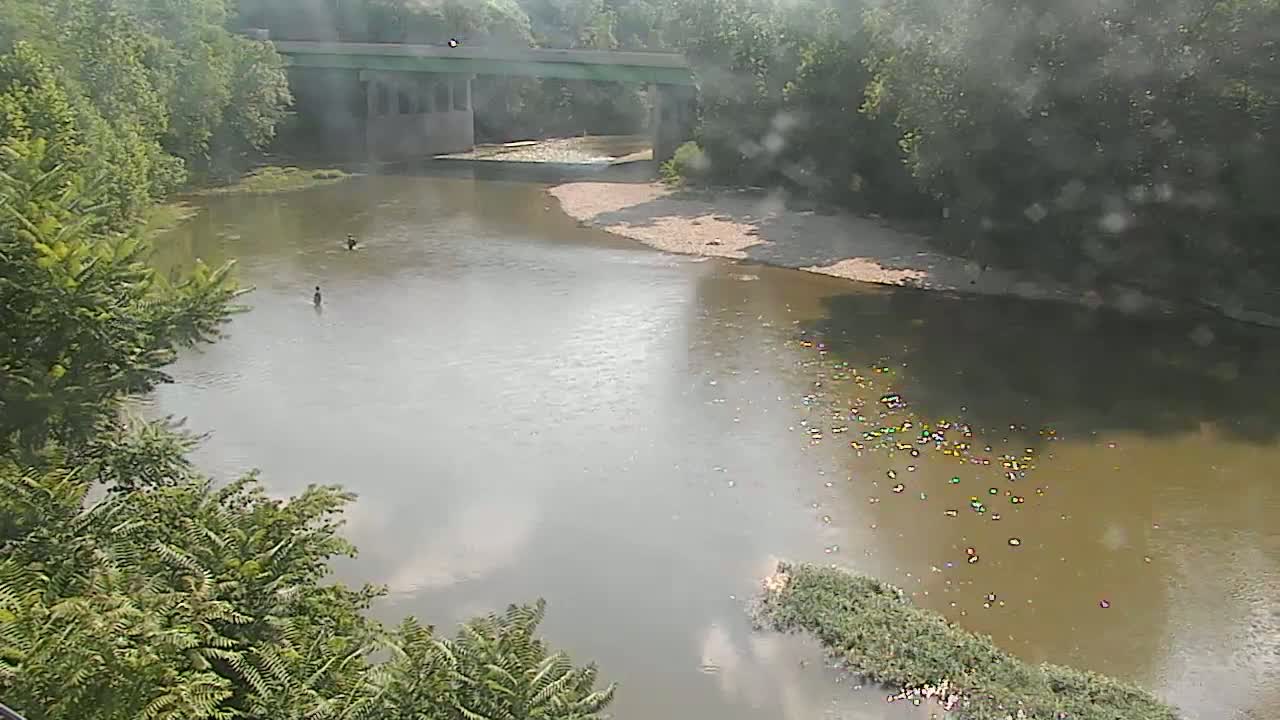 Crawfordsville Sugar Creek Live Cam - Crawfordsville, Montgomery, Indiana, USA