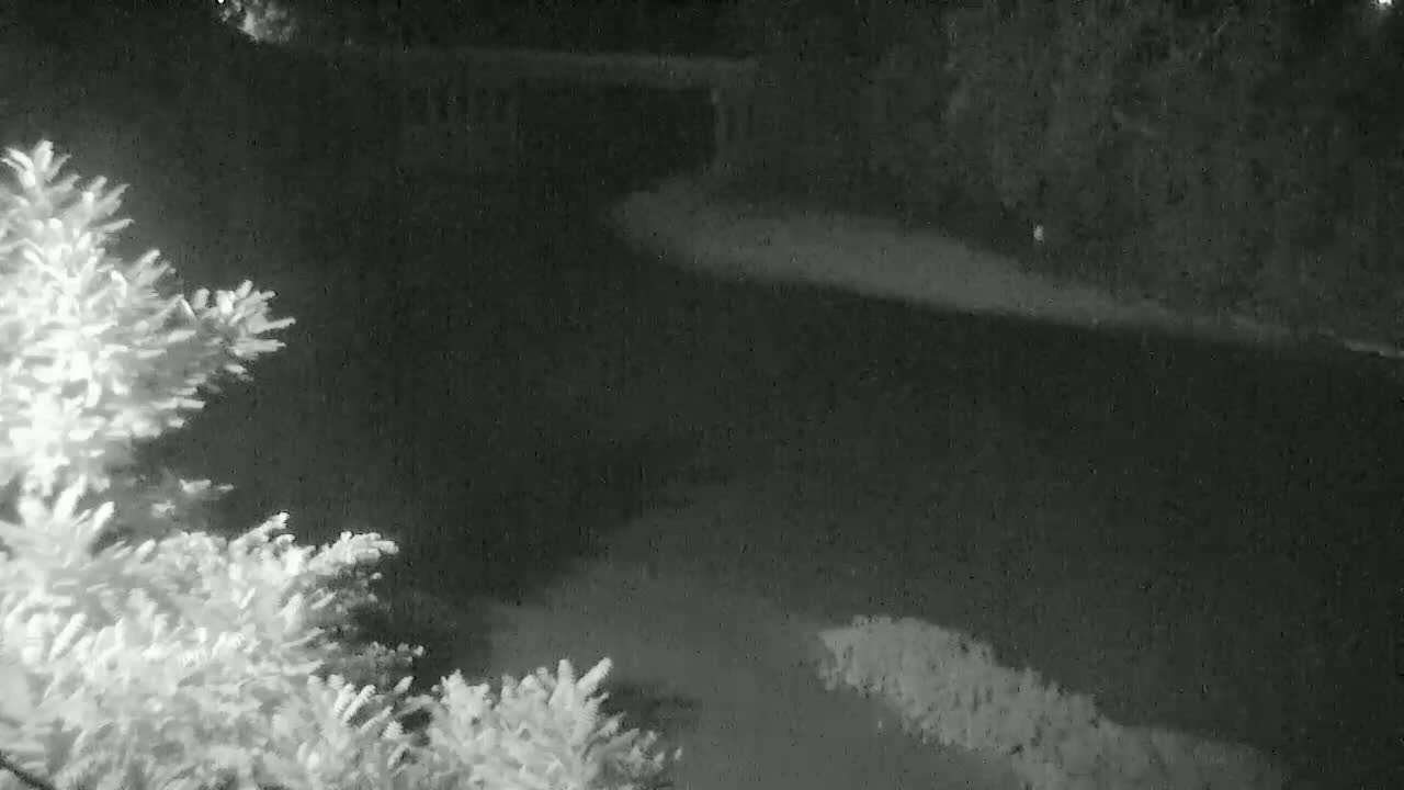 Crawfordsville Sugar Creek Live Cam - Crawfordsville, Montgomery, Indiana, USA