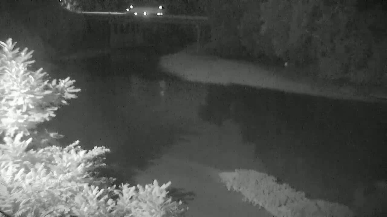 Crawfordsville Sugar Creek Live Cam - Crawfordsville, Montgomery, Indiana, USA