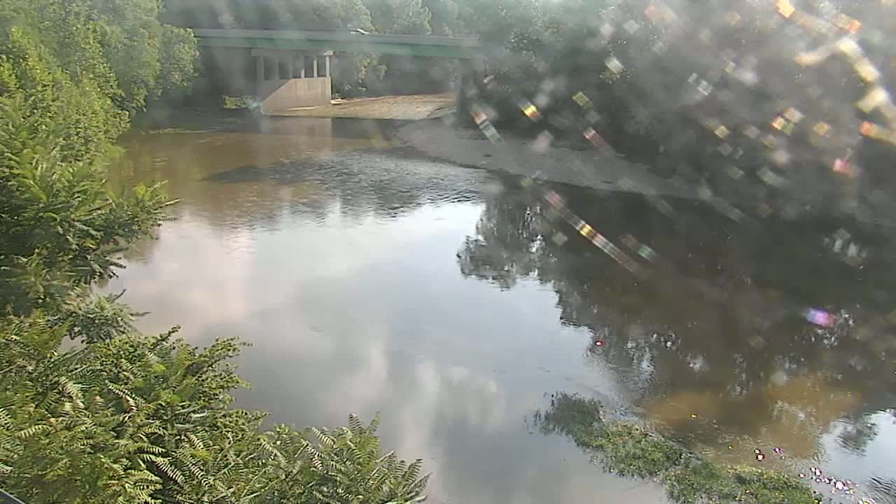 Crawfordsville Sugar Creek Live Cam - Crawfordsville, Montgomery, Indiana, USA