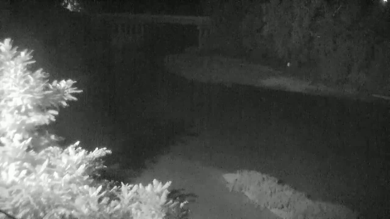 Crawfordsville Sugar Creek Live Cam - Crawfordsville, Montgomery, Indiana, USA