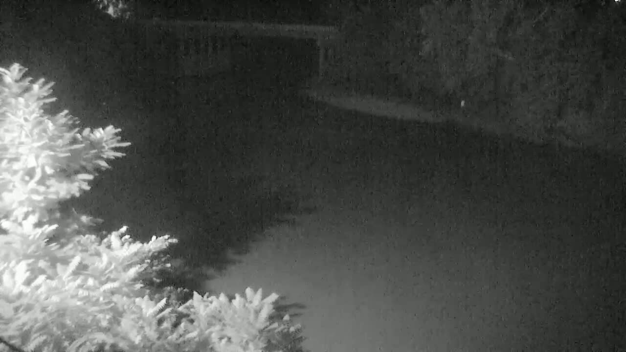 Crawfordsville Sugar Creek Live Cam - Crawfordsville, Montgomery, Indiana, USA