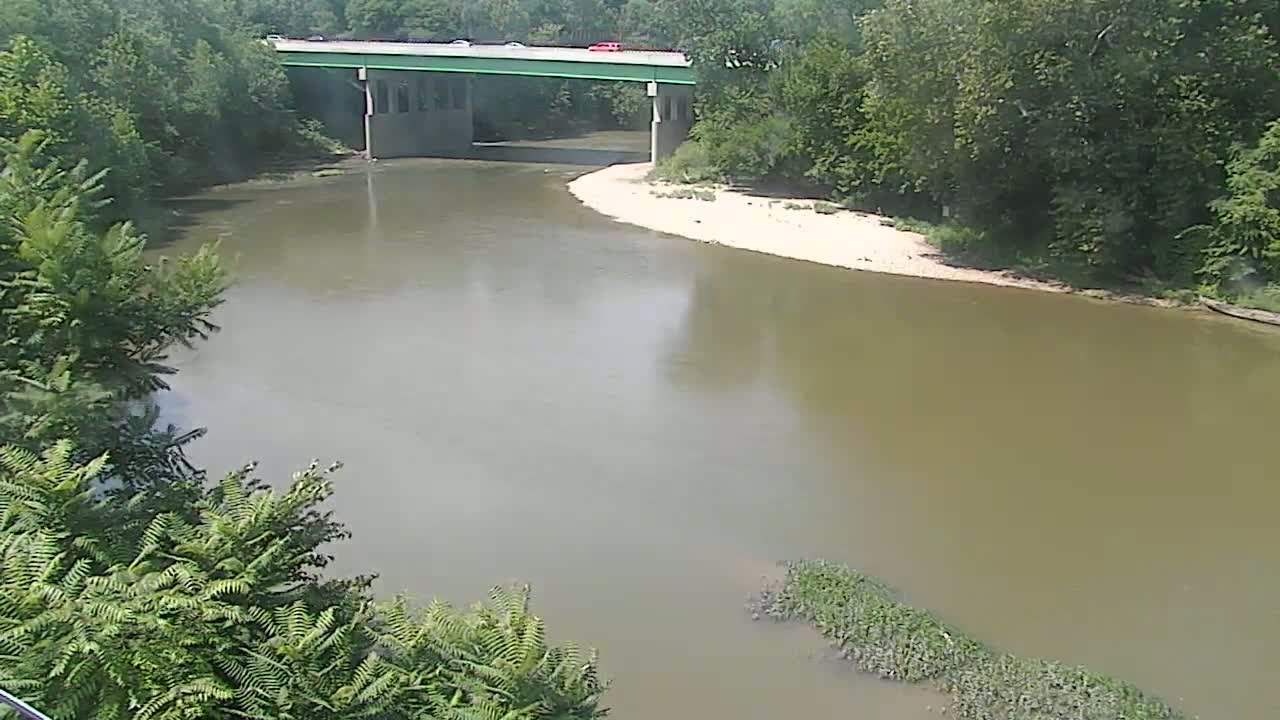 Crawfordsville Sugar Creek Live Cam - Crawfordsville, Montgomery, Indiana, USA