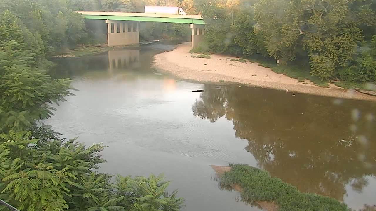 Crawfordsville Sugar Creek Live Cam - Crawfordsville, Montgomery, Indiana, USA