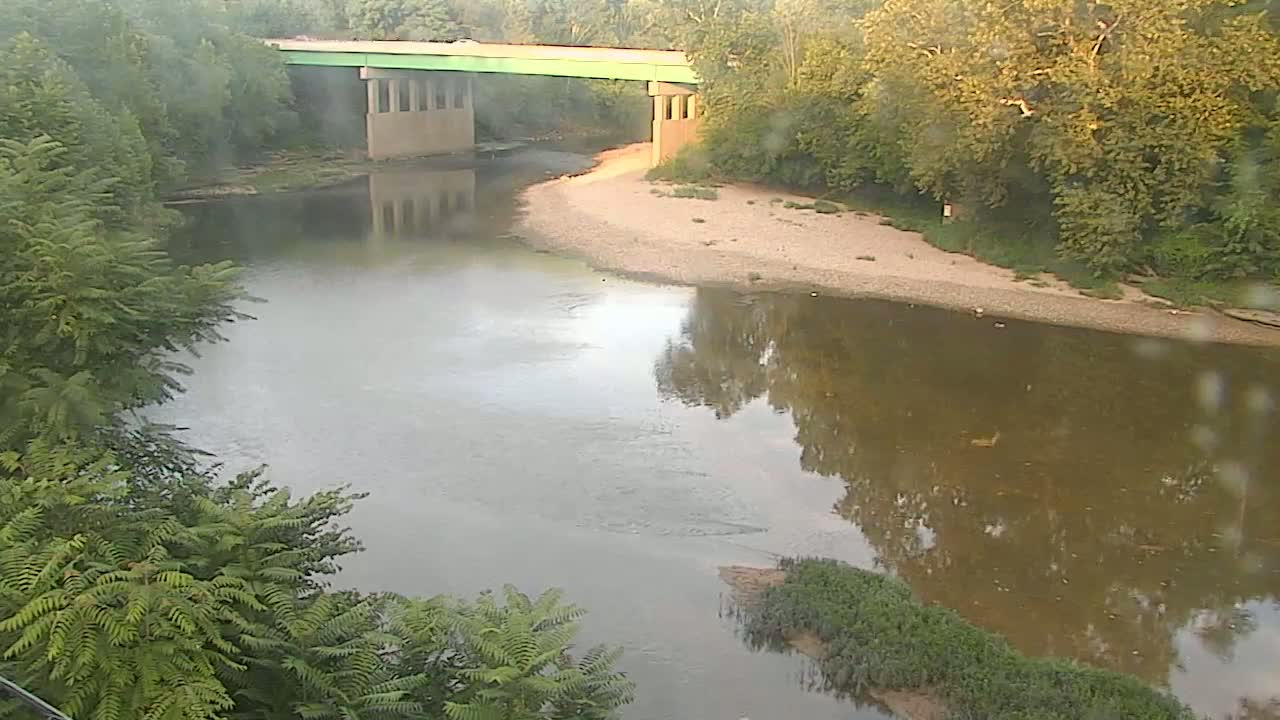 Crawfordsville Sugar Creek Live Cam - Crawfordsville, Montgomery, Indiana, USA