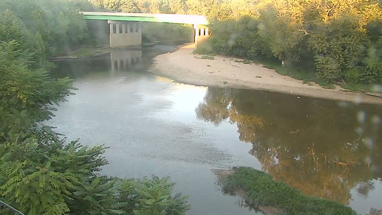 Crawfordsville Sugar Creek Live Cam - Crawfordsville, Montgomery, Indiana, USA