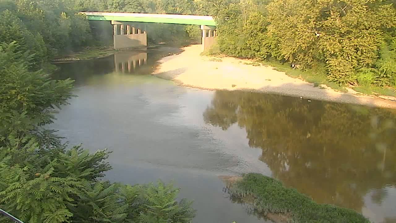 Crawfordsville Sugar Creek Live Cam - Crawfordsville, Montgomery, Indiana, USA