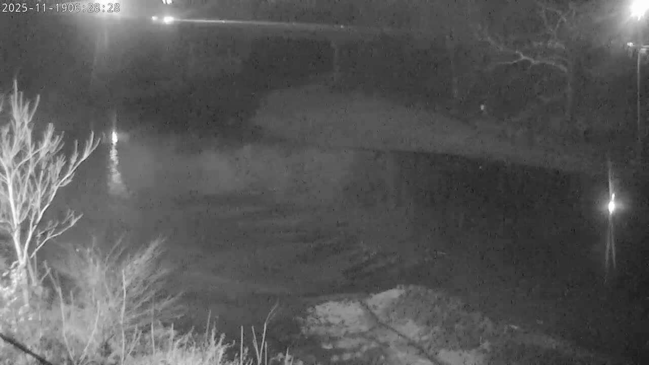 Crawfordsville Sugar Creek Live Cam - Crawfordsville, Montgomery, Indiana, USA