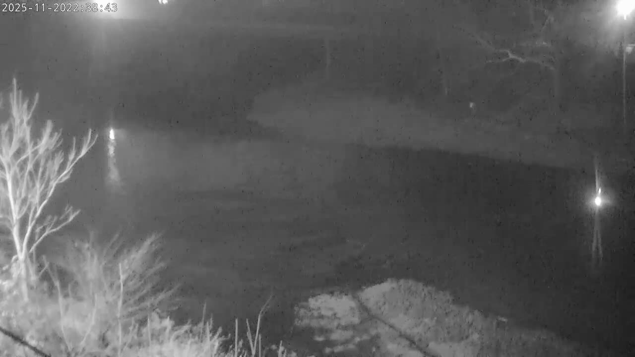 Crawfordsville Sugar Creek Live Cam - Crawfordsville, Montgomery, Indiana, USA