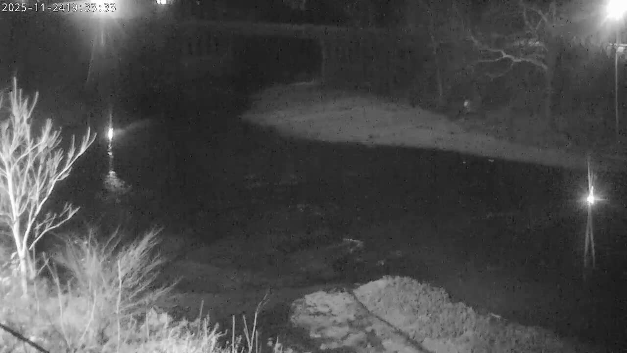Crawfordsville Sugar Creek Live Cam - Crawfordsville, Montgomery, Indiana, USA