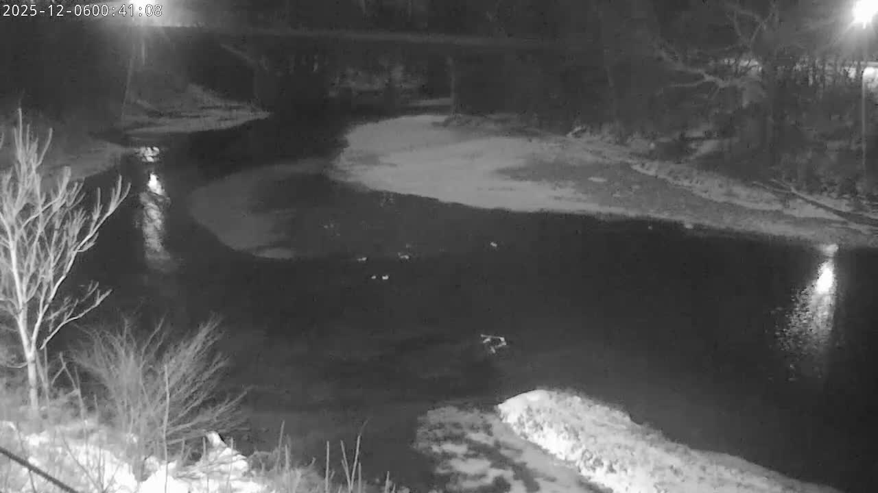 Crawfordsville Sugar Creek Live Cam - Crawfordsville, Montgomery, Indiana, USA