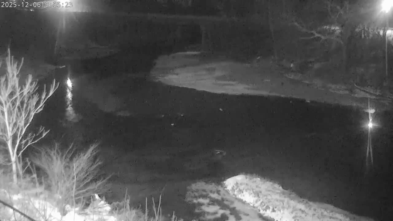 Crawfordsville Sugar Creek Live Cam - Crawfordsville, Montgomery, Indiana, USA